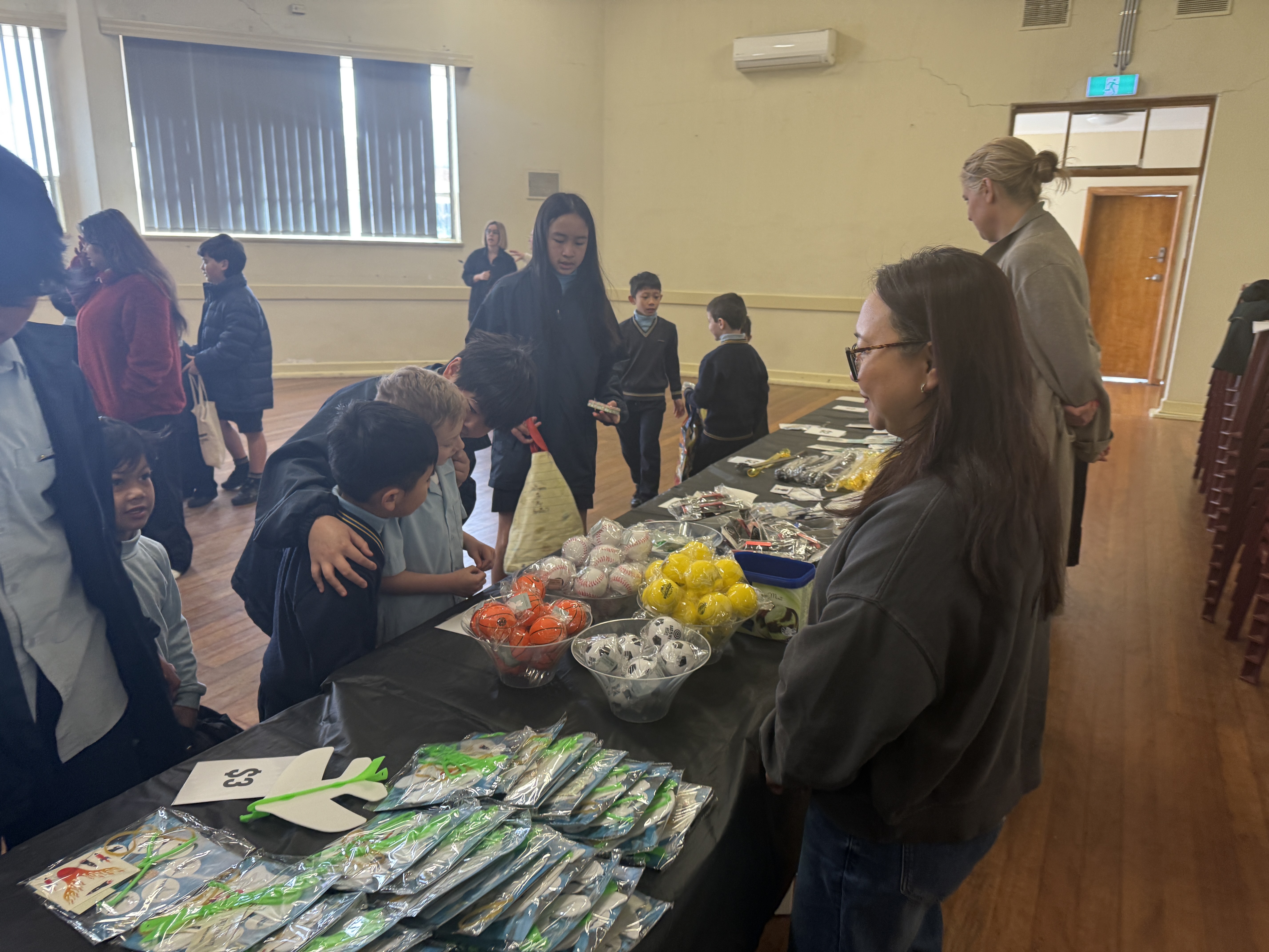/uploaded_files/media/gallery/1757988161fathers day stall (9).jpeg